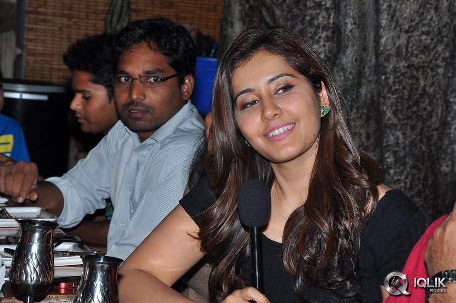 Oohalu-Gusagusalaade-Team-Gift-To-Radio-Mirchi-Contest-Winner